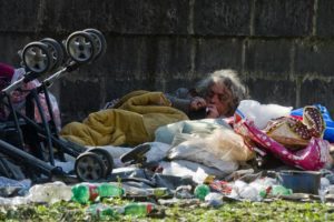 Crisi: Caritas, in Italia è a rischio povertà 1 su 4