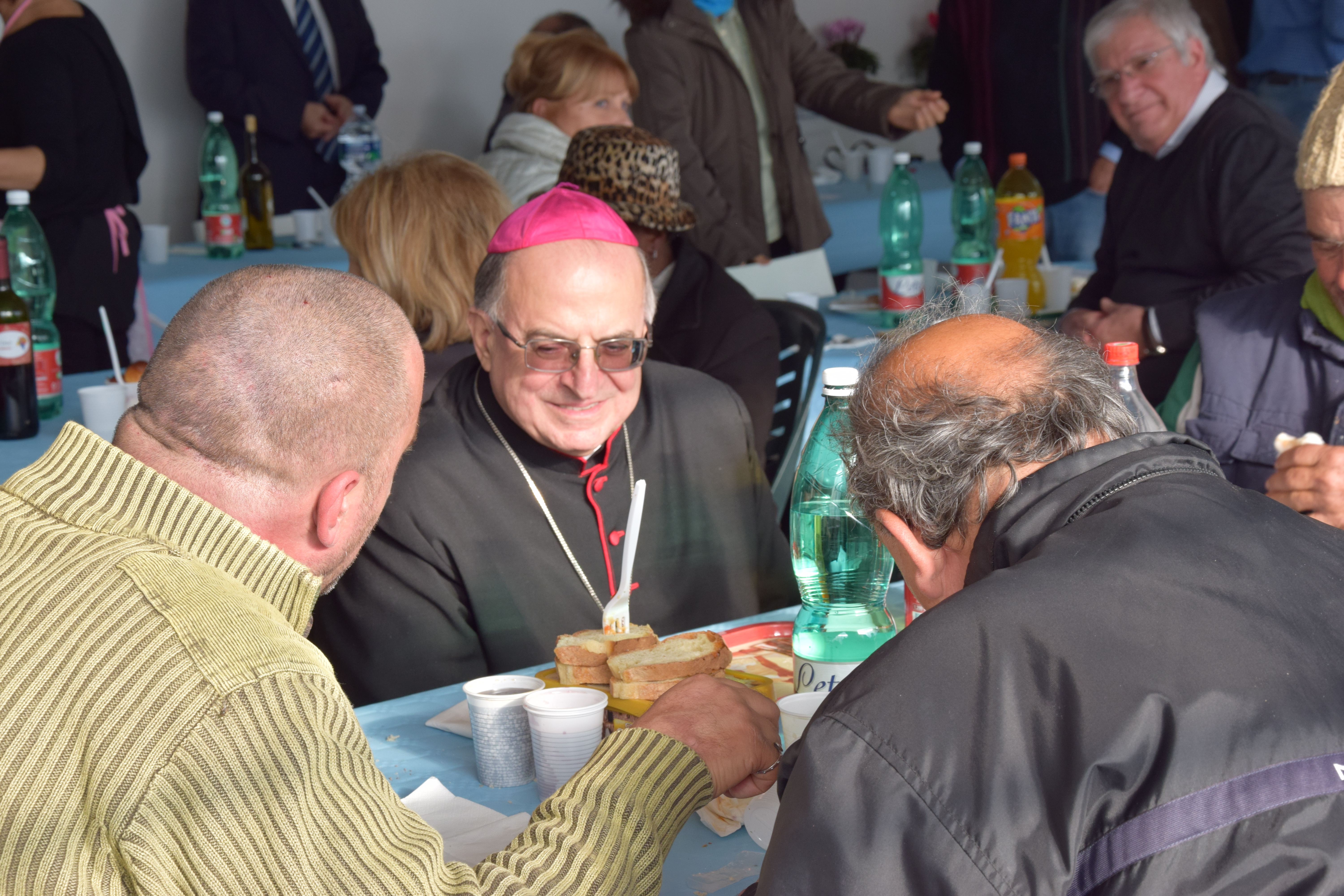 “La verità della realtà”. Riflessioni del vescovo di Pozzuoli sulla comunicazione oggi. Sdt voce di chi non ha voce