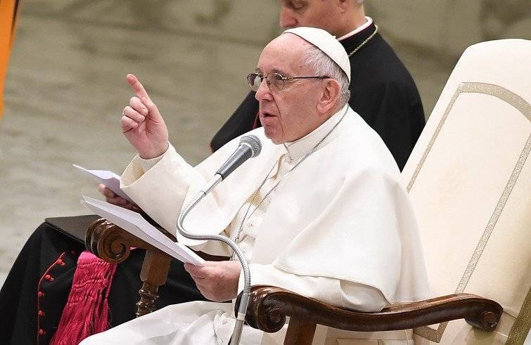 La meditazione di Papa Francesco: “Lo scandalo uccide la speranza”