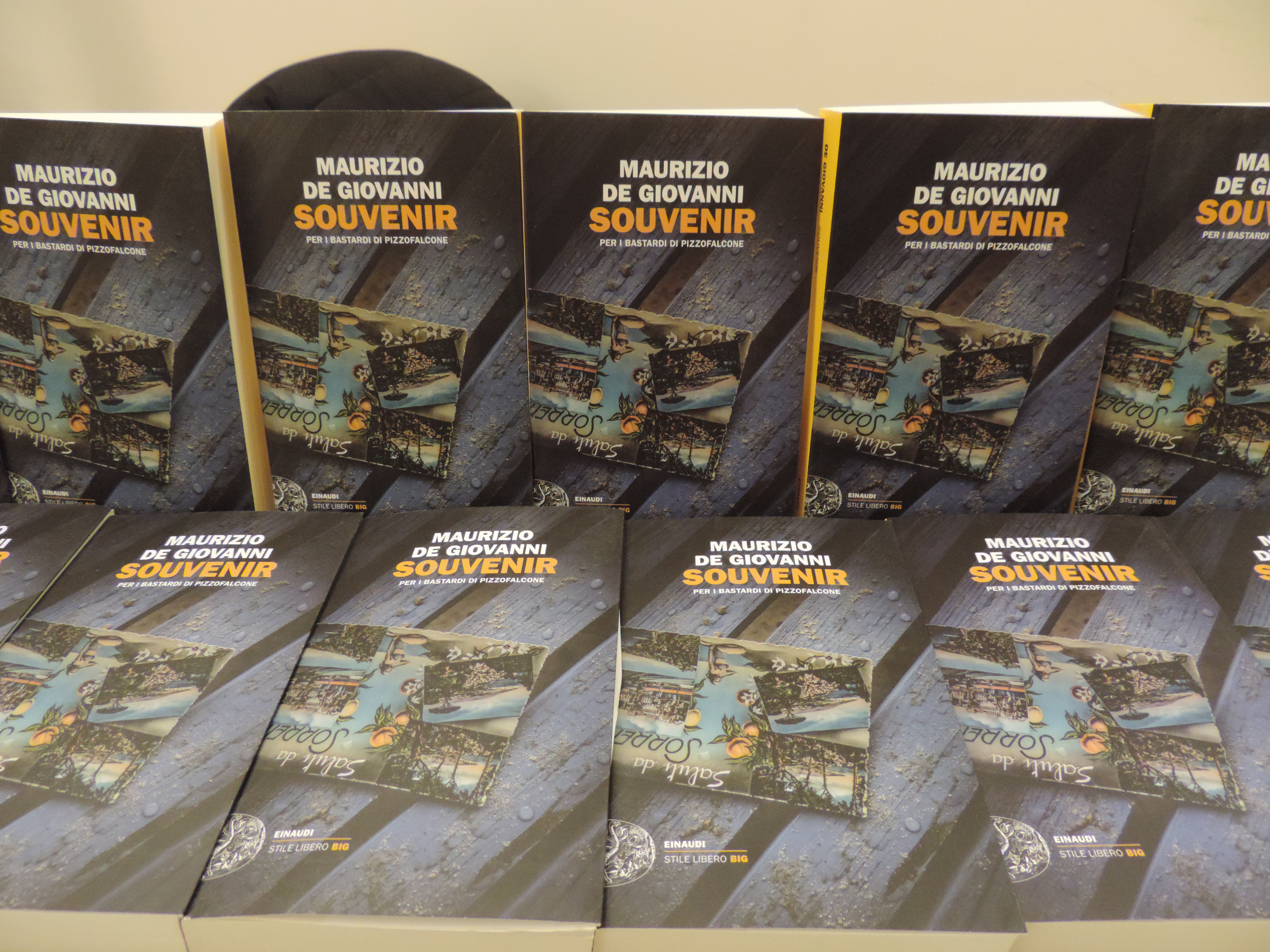 Presentato al MANN il nuovo libro di Maurizio De Giovanni – 16 febbraio 2018 – Photogallery