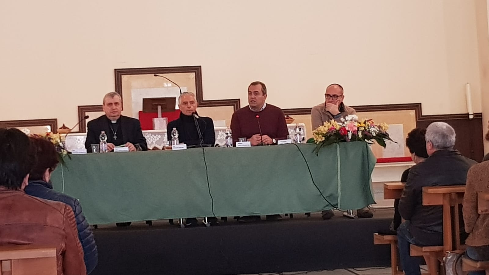 In un convegno al Rione Traiano affrontata la questione Migranti: l’impegno dei Salettini e dei Medici di Strada