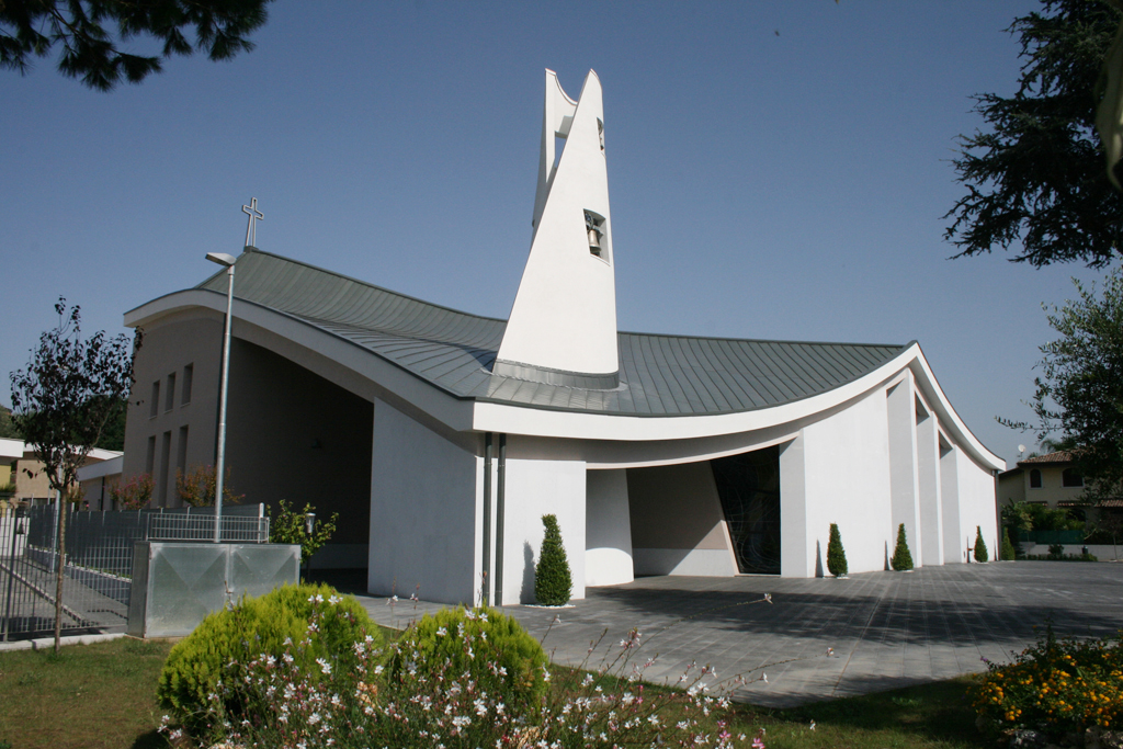 La chiesa Maria Regina della Pace a Quarto diventa Santuario Mariano diocesano