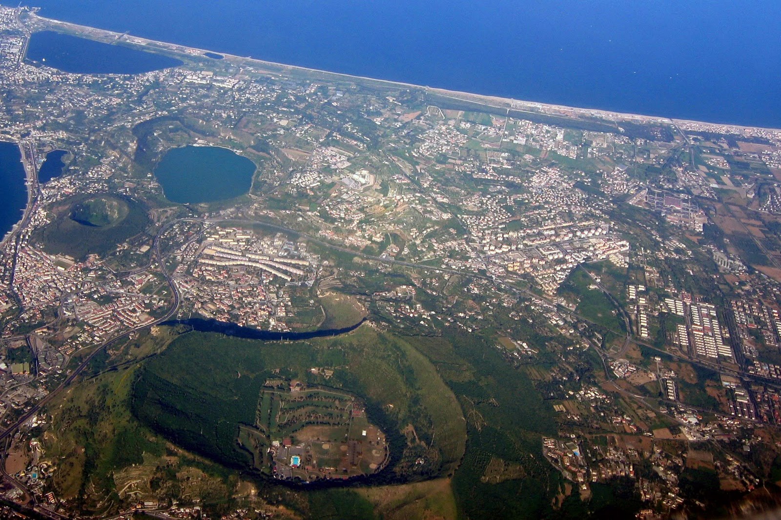 #iovadoalmuseo, i siti archeologici dei Campi Flegrei aprono a musica, danza e teatro, da venerdì 21 giugno