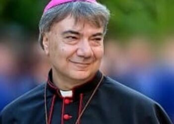 Nominato il nuovo Arcivescovo di Napoli, monsignor Domenico Battaglia. “Quel profumo che si fa speranza” il titolo della sua recente lettera pastorale