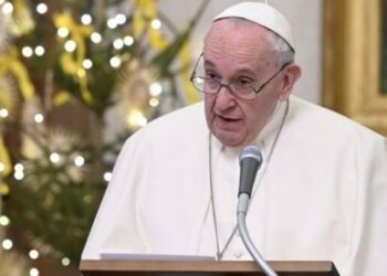 Papa Francesco nel giorno dell’Epifania: “mettete da parte stanchezza e lamentele”