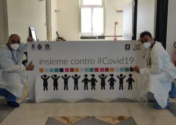 E l’Ostrichina diventò una sala da ballo. La bella storia di Antonio ed Enrico nella campagna di vaccinazione dell’Asl Na 2
