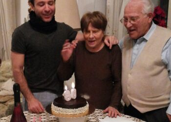 La redazione è vicina al grafico Luca Scognamiglio per la perdita del caro padre