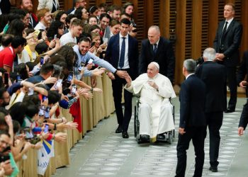 Il Papa incontra i giovani di Azione Cattolica riuniti a Roma nel convegno nazionale: “Siate segni del tempo”