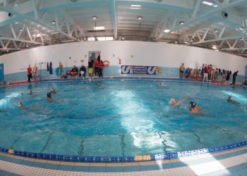 La Pallanuoto dell’Inclusione nella piscina comunale di Lucrino, organizzata da Csi di Pozzuoli e Dhea Sport