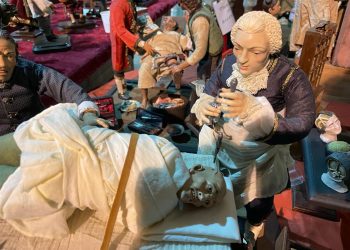 Presepe dedicato a malati e operatori sanitari a Napoli, nell’ex Ospedale della Pace