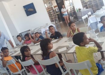 Bambini saharawi ospitati a Quarto nel bene confiscato alla camorra. Il sindaco Sabino presenta il programma dell’accoglienza