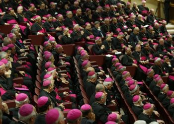 L’arcivescovo di Napoli rappresentante della Cei nella XVI Assemblea del Sinodo dei Vescovi