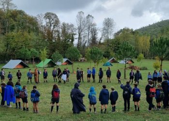 I ragazzi della comunità Agesci che da Monterusciello diffondono il “metodo scout” e l’amore per la natura