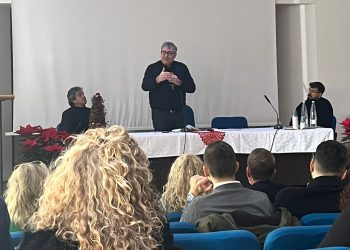 L’invito a collaborare tra Scuola, Chiesa e Famiglia. Le riflessioni dell’incontro organizzato a Pozzuoli