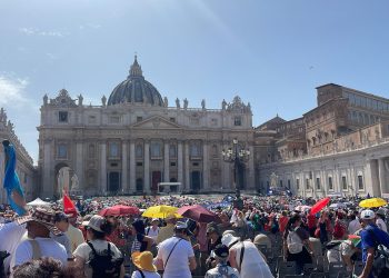 Giubileo per il Rinnovamento nello Spirito Santo. Piazza San Pietro un grande Cenacolo