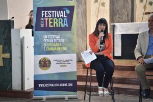 Festival-19